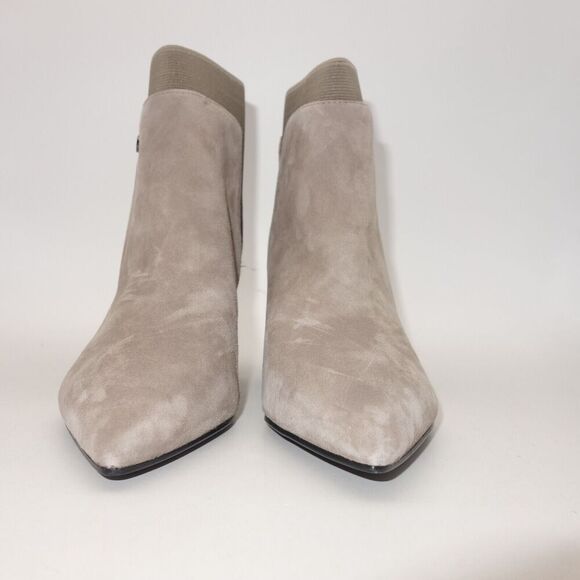 NEW BANDOLINO Bari Beige Elastic Comfort Pointy Toe Kitten Heel Zip Women's 7.5 - Picture 3 of 8